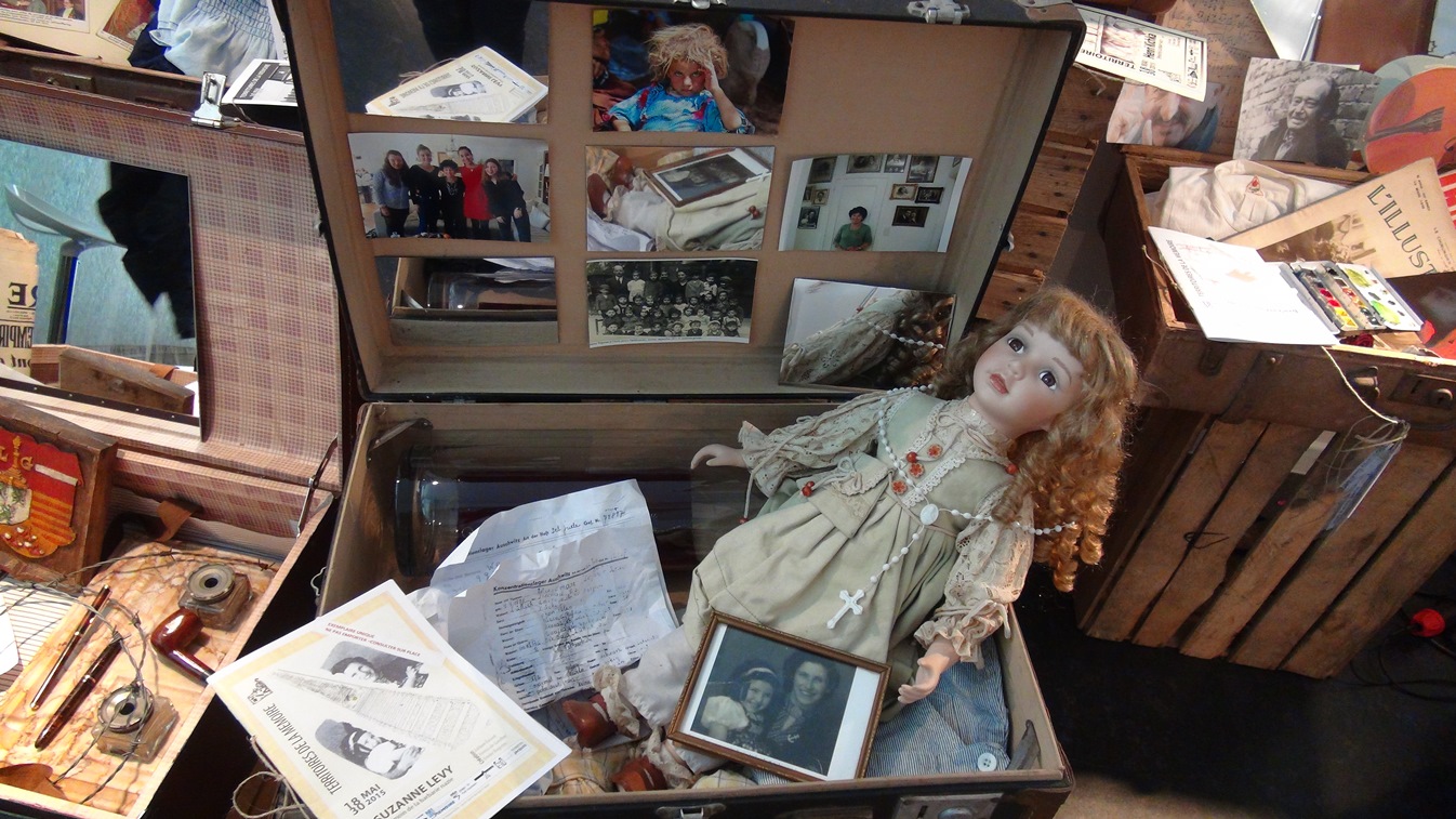 expo tm valise suzanne levy